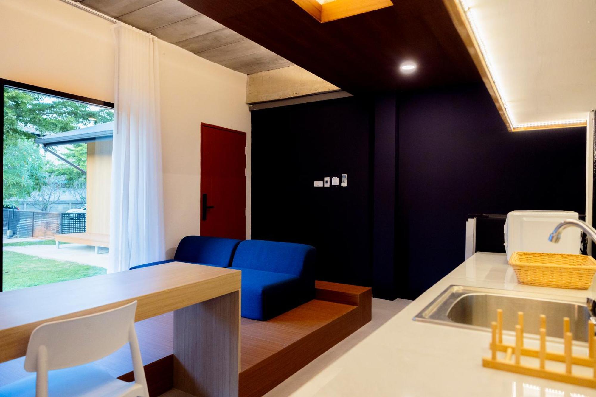 Karpenter Lampang Hotel Exterior photo
