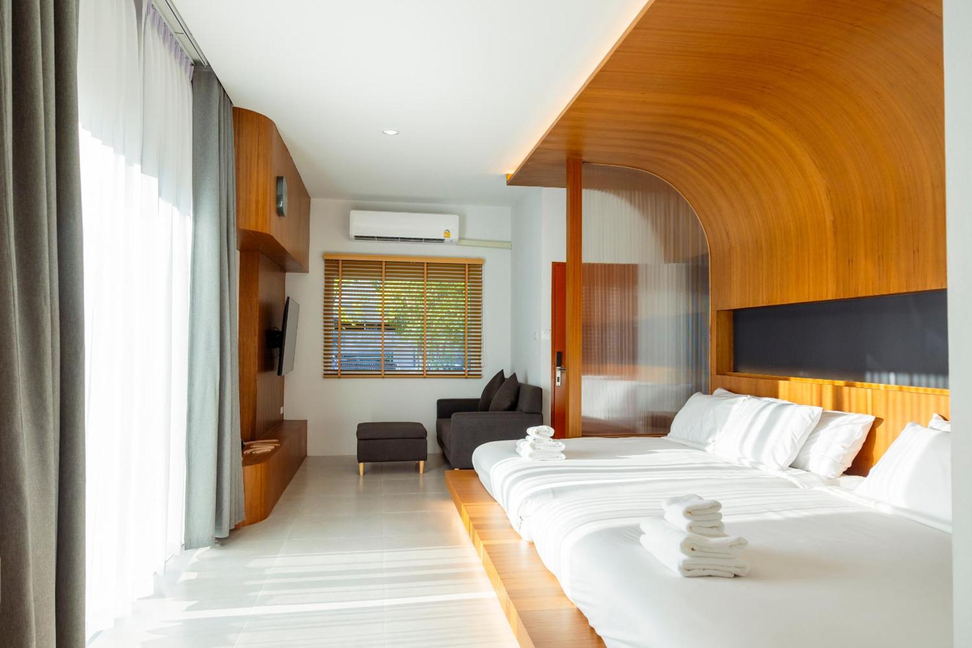 Karpenter Lampang Hotel Exterior photo